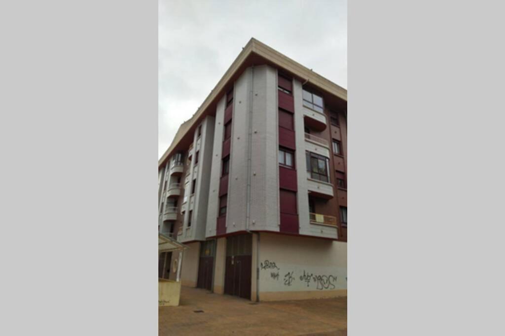 Vivienda Briviesca La Vega 2 Apartment Exterior photo